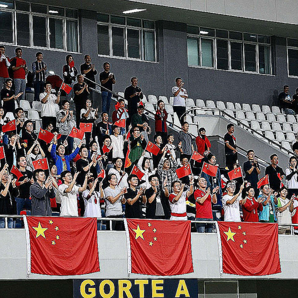FC Juárez and the Mid-Season Sporting President Change: When the Problem Is Not on the Touchline FC Juárez and the Mid-Season Sporting President Change: When the Problem Is Not on the Touchline