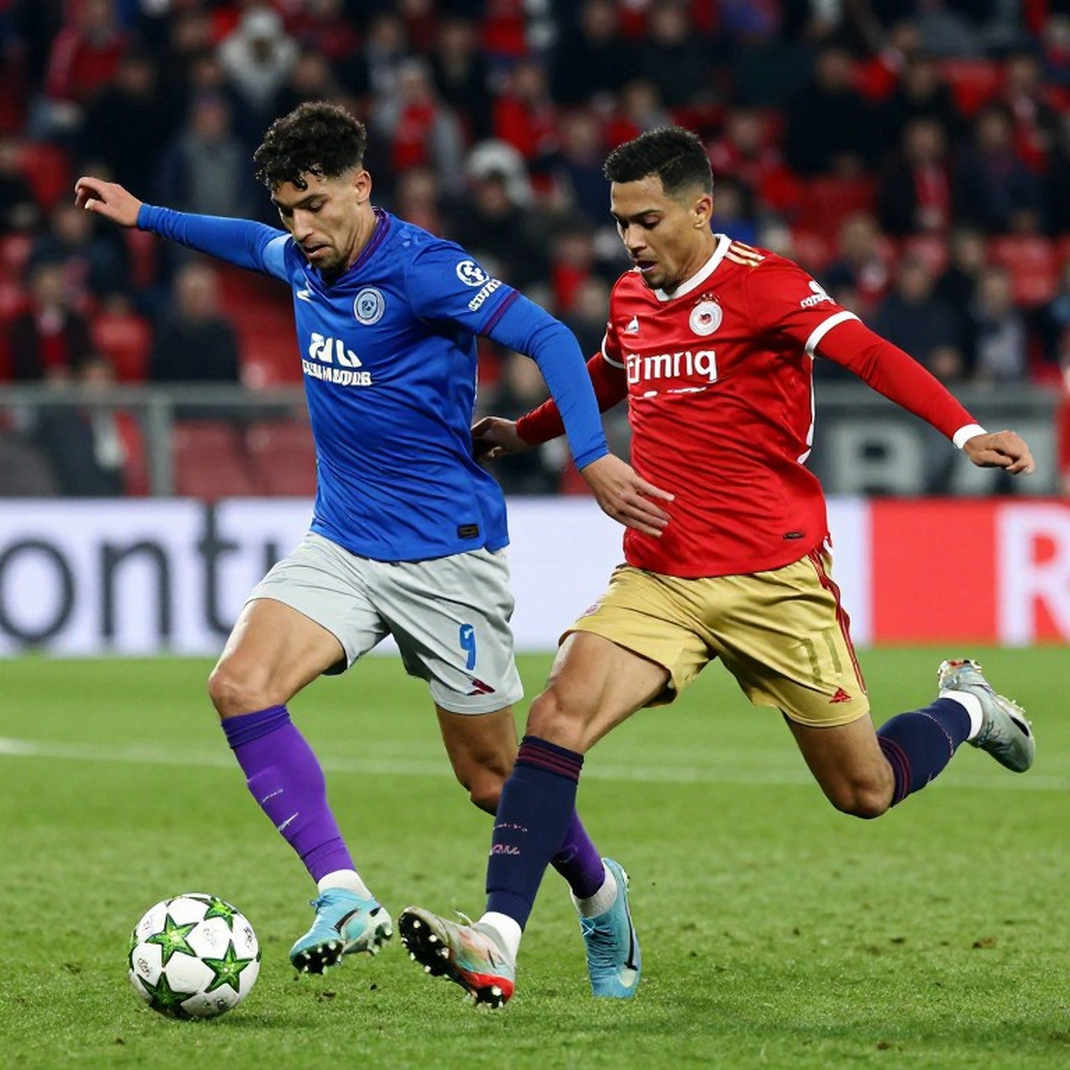 Transfer Windows Are Only the Surface: Unnamed Deals Are Shaping Vietnamese Football Transfer Windows Are Only the Surface: Unnamed Deals Are Shaping Vietnamese Football