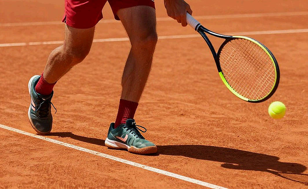 Tốc độ không thắng được Grand Slam: bài toán lực đánh của Alex de Minaur