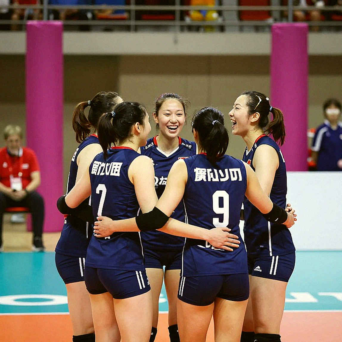 Suhl vô địch Supercup bóng chuyền nữ Đức: thắng 3-0, nhưng mỗi set chỉ hơn hai điểm