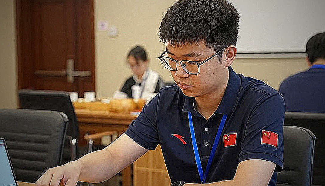 The 5.e5 Move and the Unverified Silence of Chess Theory