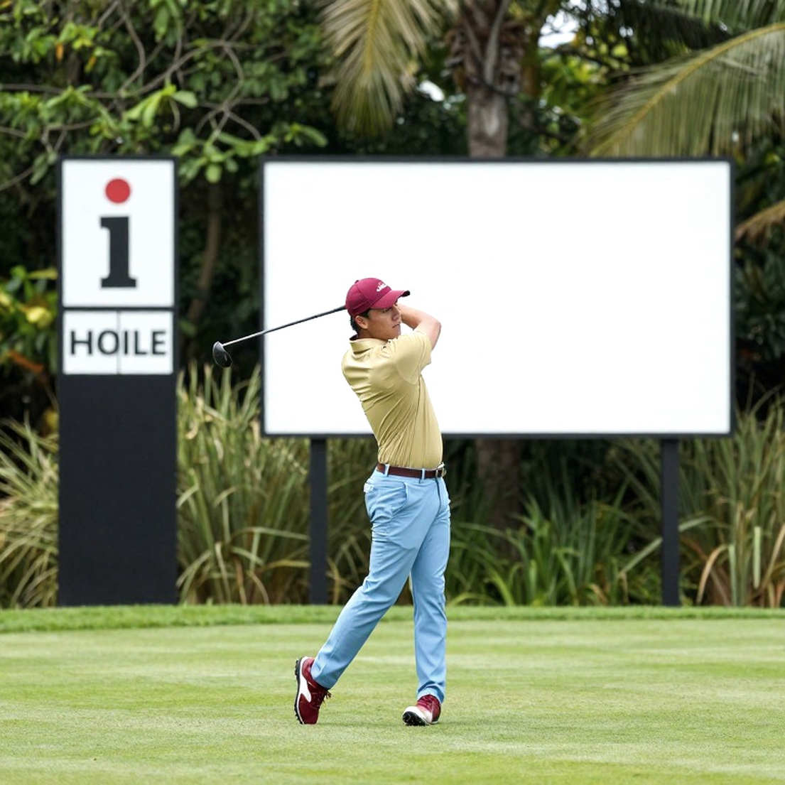 Bài kiểm tra thả bóng từ tầm mắt và lỗi đường ngắm mà phần lớn golfer không biết mình đang mắc