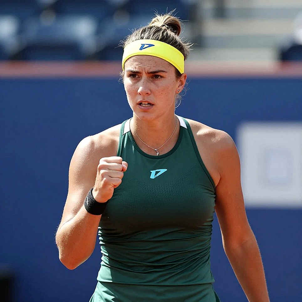 Dabrowski và Stefani vô địch China Open: 59 phút phá vỡ chuỗi 13 trận bất bại